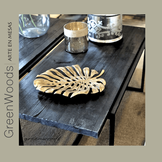 Mesa de centro Noir en madera carbonizada negra – vista frontal | Greenwoods