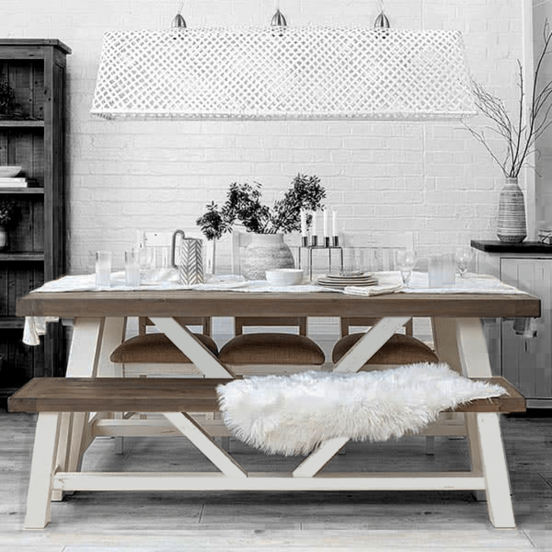 Banqueta de madera lenga modelo Cooper para comedor o terraza