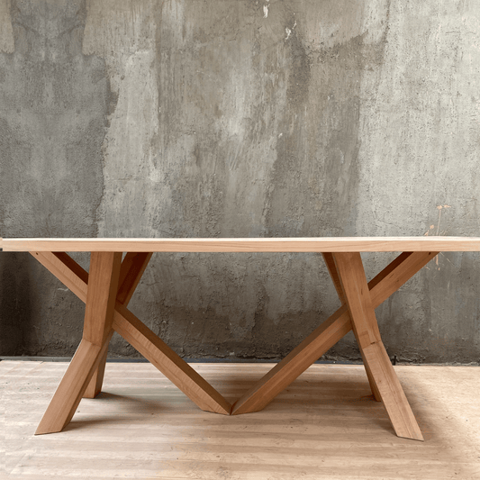 Mesa de comedor Tripode en madera lenga - mesa comedor | Greenwoods Chile