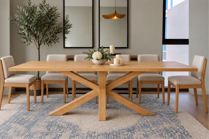 Juego de Comedor María en Madera Lenga con Sillas Antonia a Medida