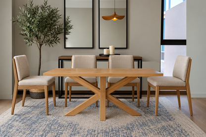 Juego de Comedor María en Madera Lenga con Sillas Antonia a Medida