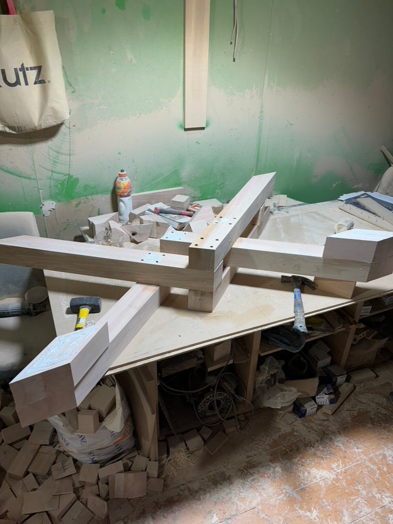Mesa de Comedor Cadena en Madera Lenga y Vidrio a Medida