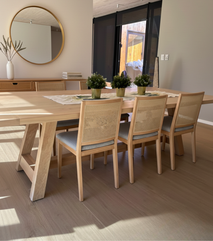 Juego de comedor moderno en madera lenga a medida con sillas Alma-natural – Greenwoods
