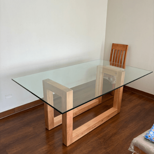 Cubierta vidrio 15mm sobre base madera lenga comedor a medida en Chile – Greenwoods