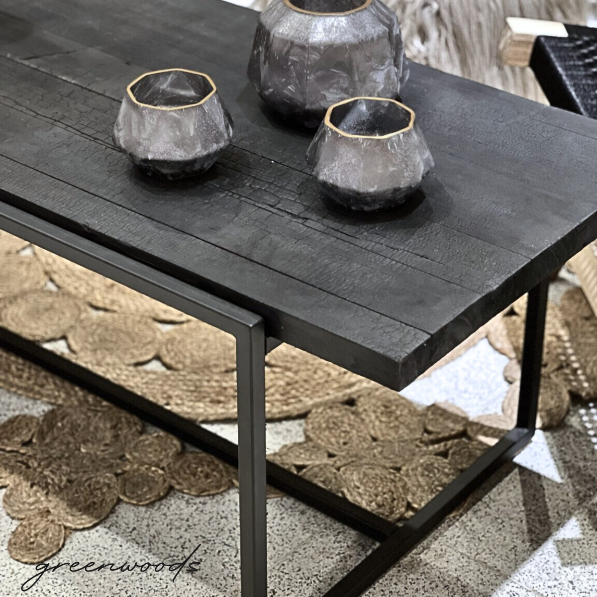 MESA DE CENTRO  MADERA CARBONIZADA NOIR