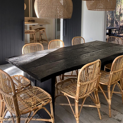 MESA DE COMEDOR  MADERA CARBONIZADA NEGRA ECLIPSE