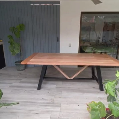 Mesa Comedor Terraza Madera Lenga y Fierro – Modelo Viena