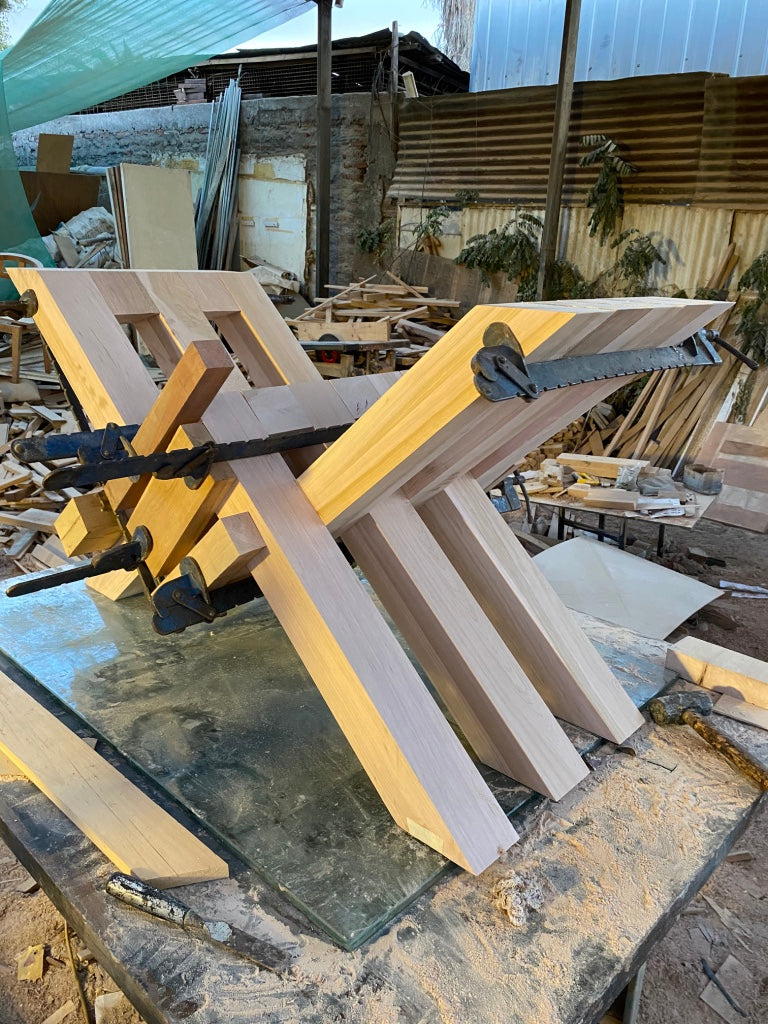 Mesa de Comedor Cadena en Madera Lenga y Vidrio a Medida