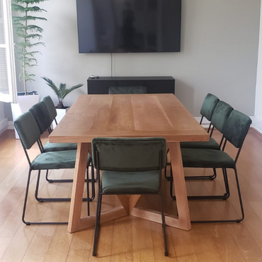 comedor de madera lenga, comedor Moderno Arrezo.