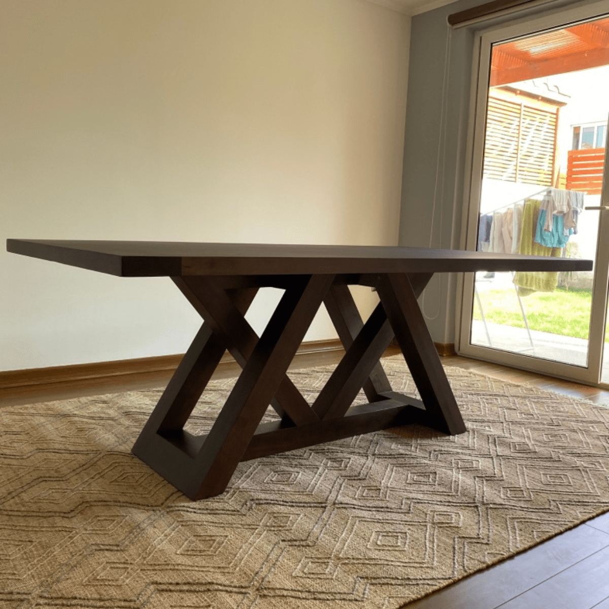 Comedor Italia - greenwoods.cl -mesa de madera , mesa comedor, comedores de madera, mesas de comedor, mesas de comedor modernas, comedores modernos, comedor moderno chile, fabrica de comedores de madera en santiago,comedores modernos de madera,comedores a medida, mesa de comedores de madera