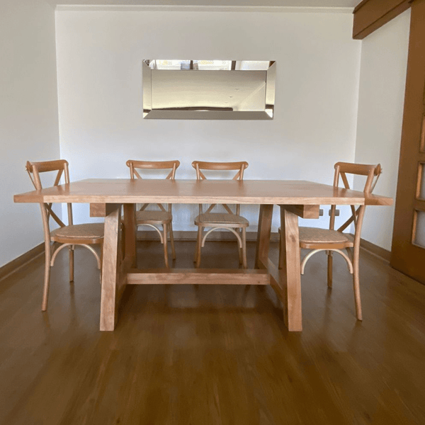 Mesa de Comedor Modelo Harvest – Madera Nativa Hecha a Medida en Chile