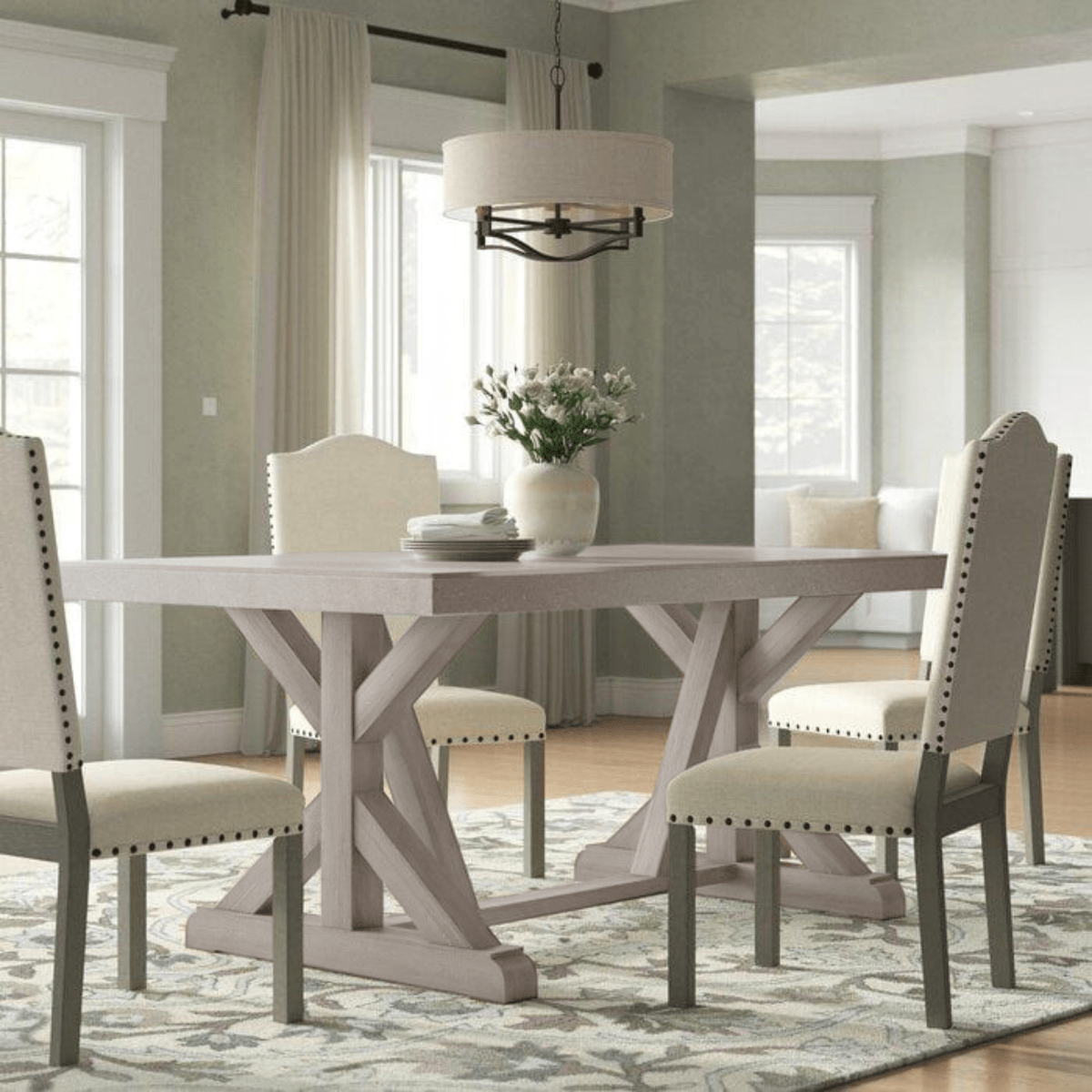 Mesa de comedor Polonia tono gris con sillas tapizadas — base doble X en lenga maciza a medida — Greenwoods Chile