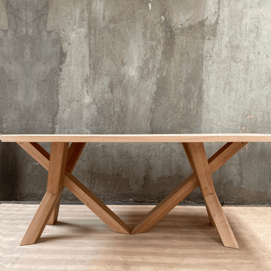 Mesa de comedor Tripode en madera lenga - mesa comedor | Greenwoods Chile