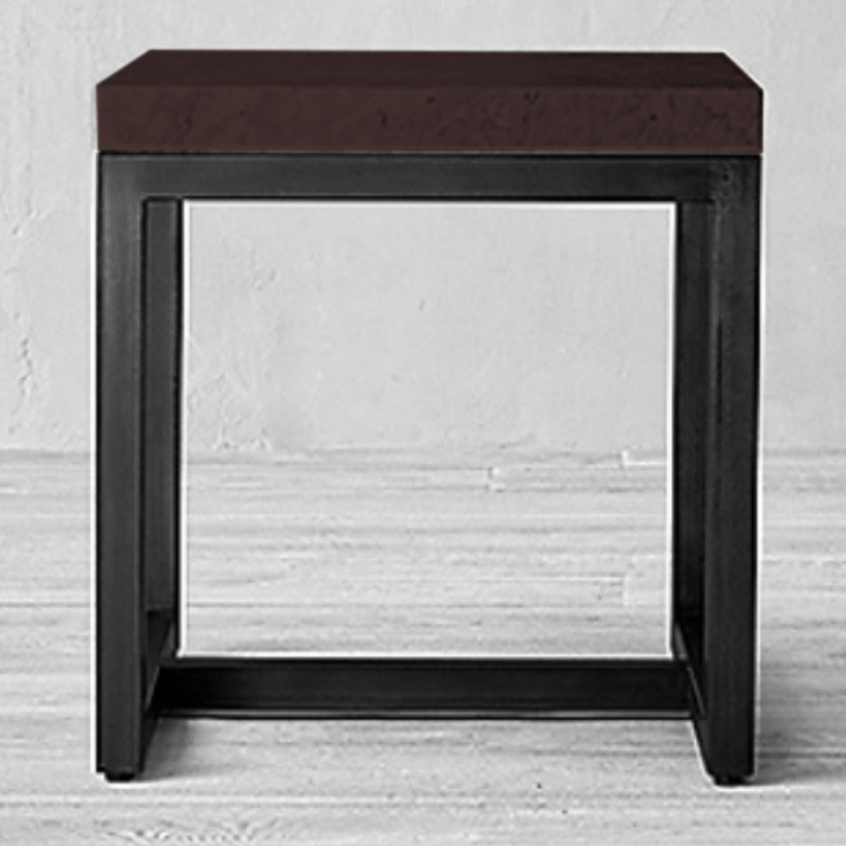 Arrimo lateral moderno en madera maciza y fierro industrial | Greenwoods Chile